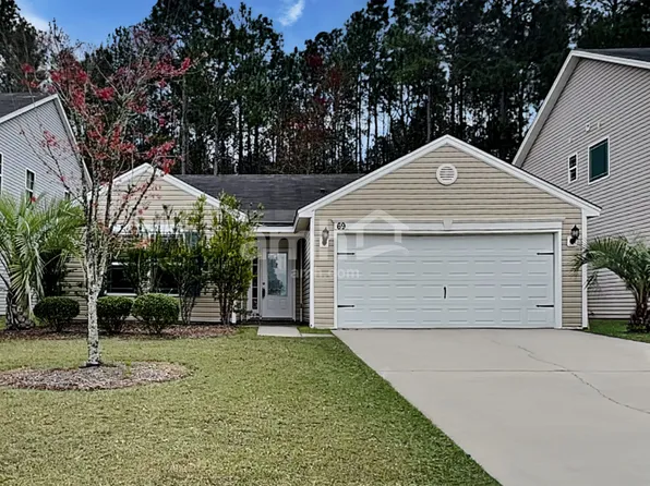 69 Crystal Lake Dr, Savannah, GA 31407