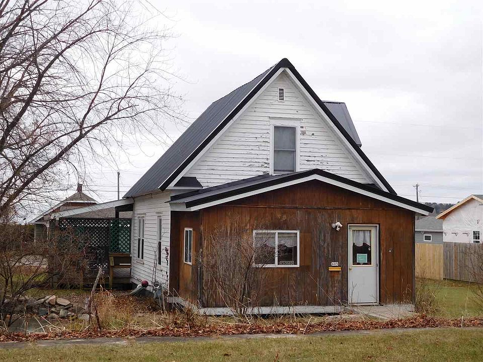 1st image of 605 Saginaw St