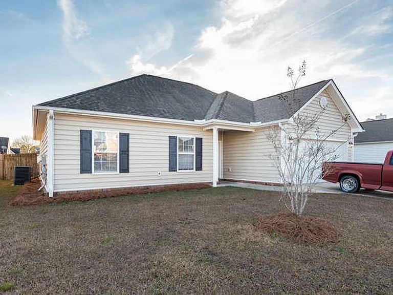7737 Eagle Lake Rd — Photo 2