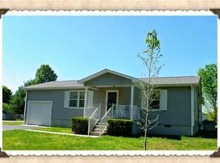 1316 Old Estill Springs Rd, Tullahoma, TN 37388