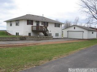 491 Maplewood Cir SW, New Prague, MN 56071