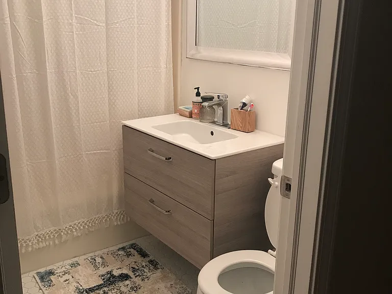 619 S Loomis St #2 — Photo 6