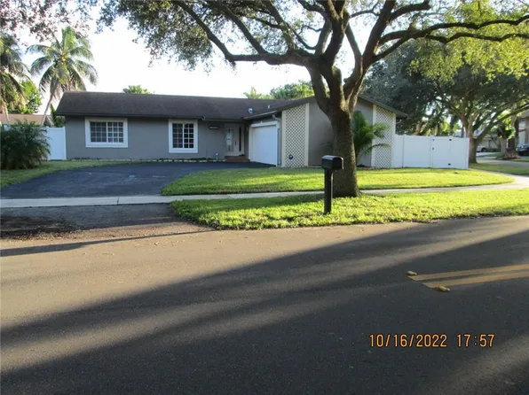 11538 SW 55th Ct, Fort Lauderdale, FL 33330