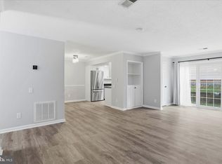 12002 Golf Ridge Ct, Fairfax, VA 22033