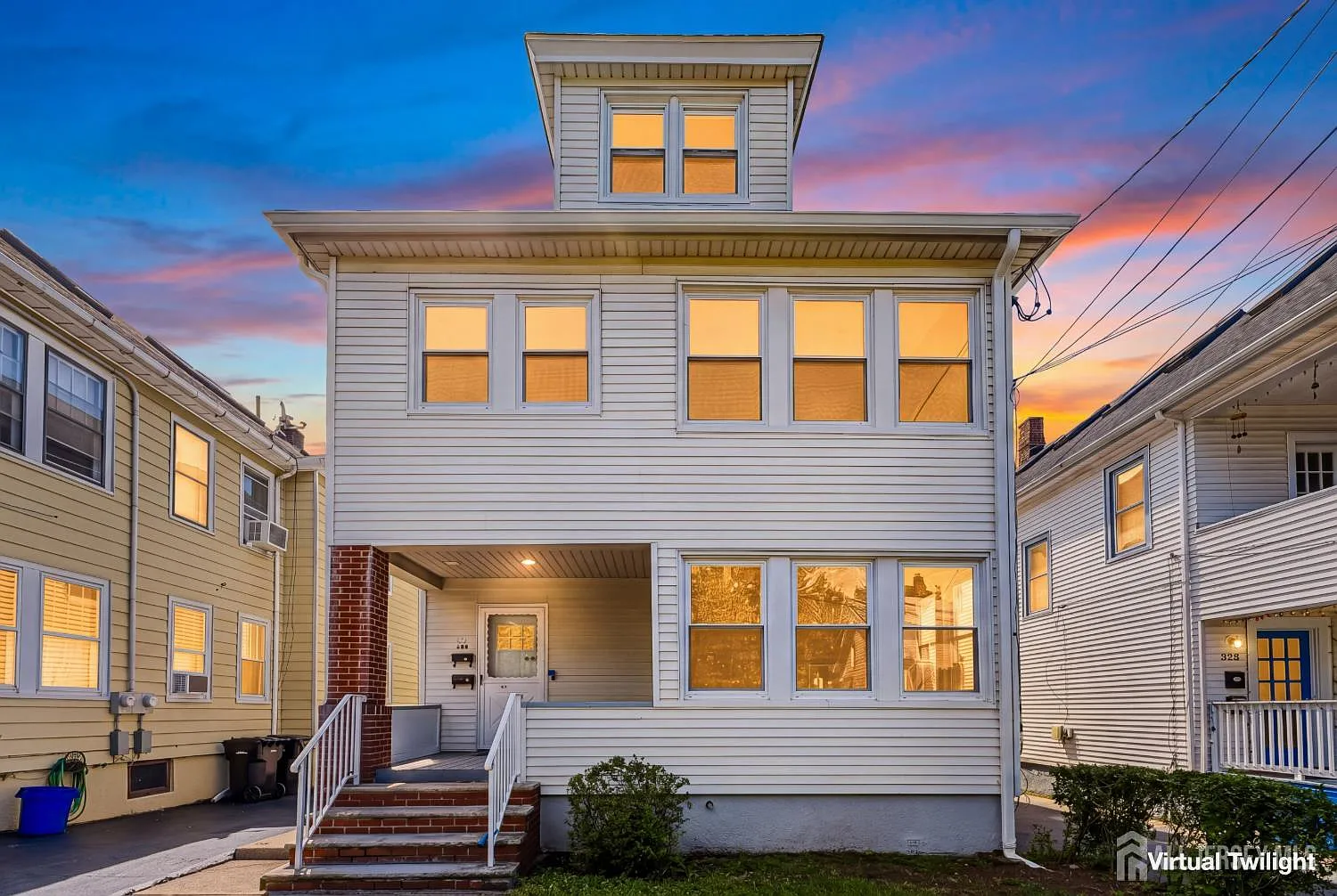 3 bed, 1.0 bath, 1300 sqft, $3,000 — Photo 1