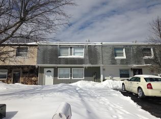 14 Old Anvil Ln, Middletown, NY 10940