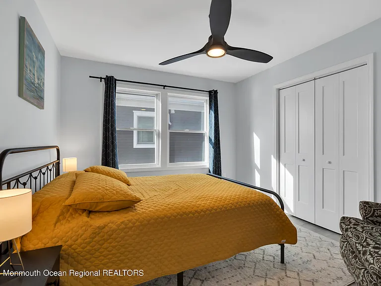 121 Dewey Dr — Photo 7