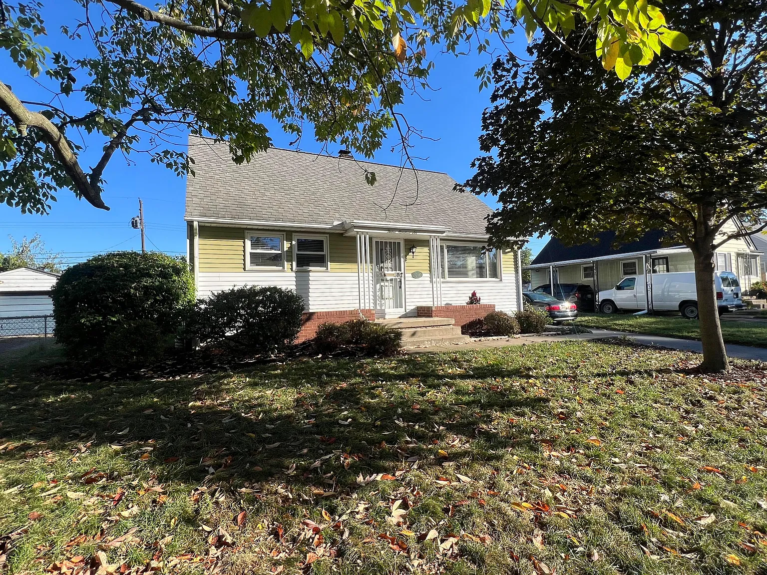 1206 Bryson Rd photo 1