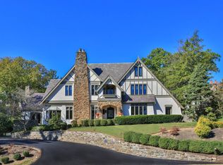 1121 Edwards Rd, Cincinnati, OH 45208