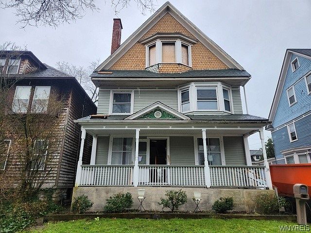 1st image of 24 Huntington Ave