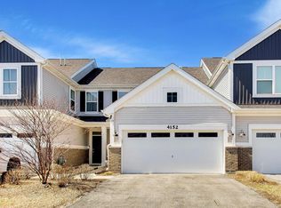 4152 Calder Ln, Aurora, IL 60504