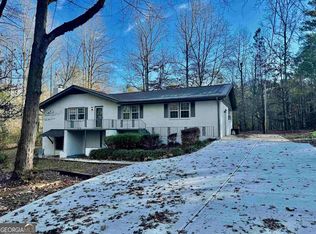 1462 Redwine Rd, Fayetteville, GA 30215