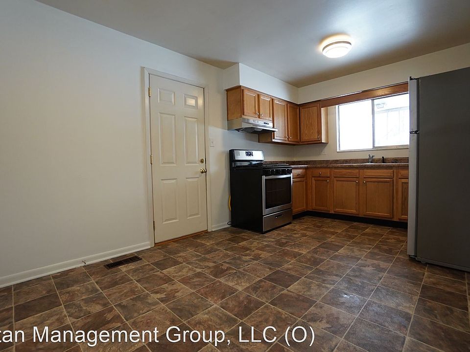 1st image of 2573 Brookview Ln