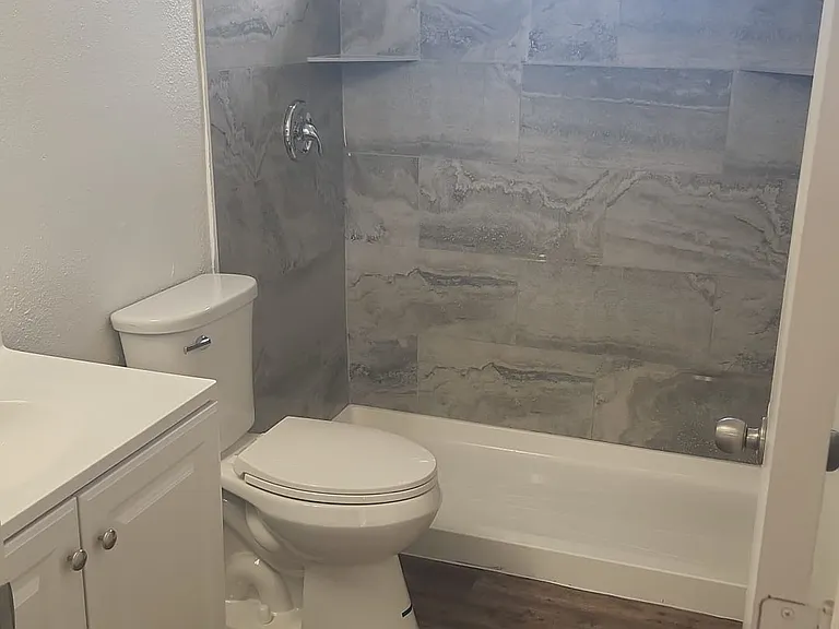 1311 N Gila St #3 — Photo 5