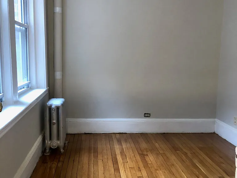 38 Hemenway St #39 — Photo 19