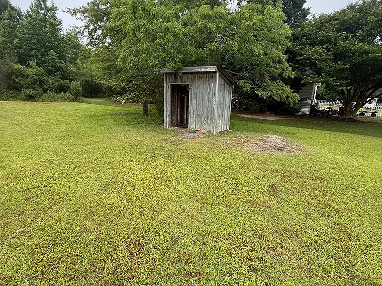 2020 W Barr Rd — Photo 32