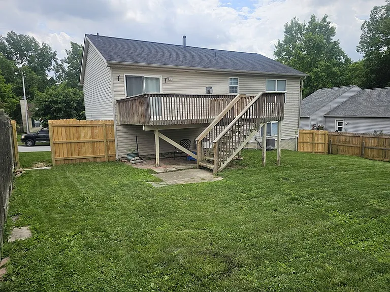 3352 Meadow Gold Dr — Photo 4