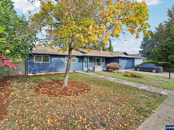3rd image of 5411 Kafir Dr NE