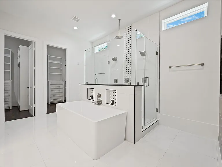 2310 Althea Dr — Photo 19