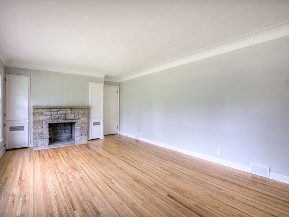 5th image of 6839 Wentworth Ave S