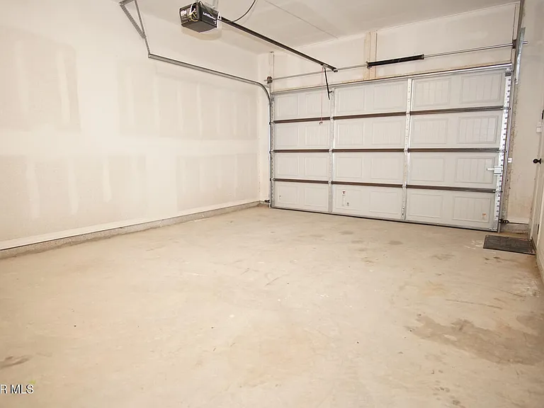 14380 Tobe Davis — Photo 26
