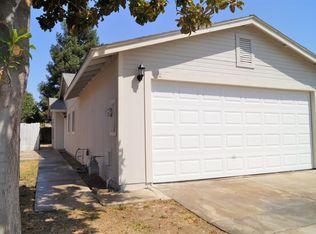 7425 Skander Way, Sacramento, CA 95828