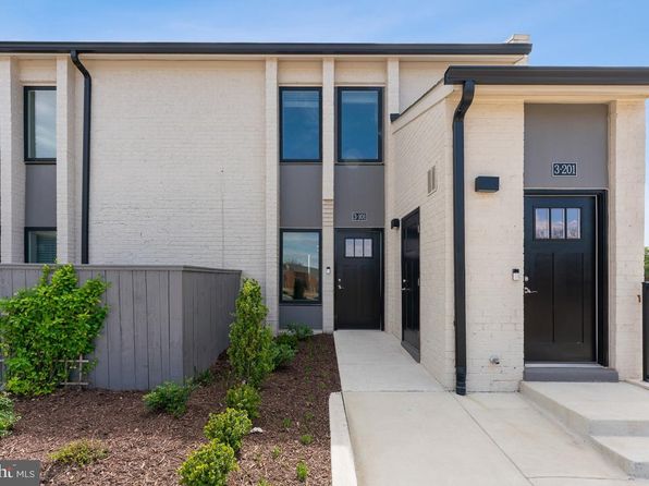 19520 Village Walk Dr UNIT 3-101