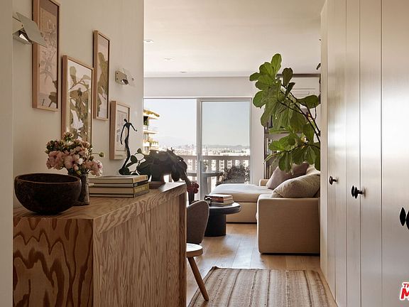 2nd image of 999 N Doheny Dr APT 807
