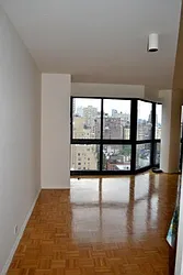 Rented by Manhattan Boutique Real Estate