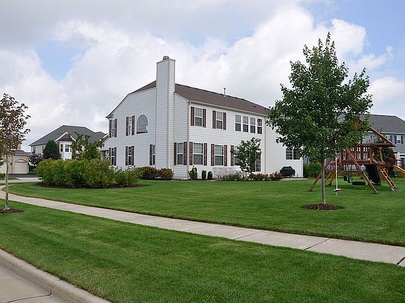 Backyard w/ stamped concrete