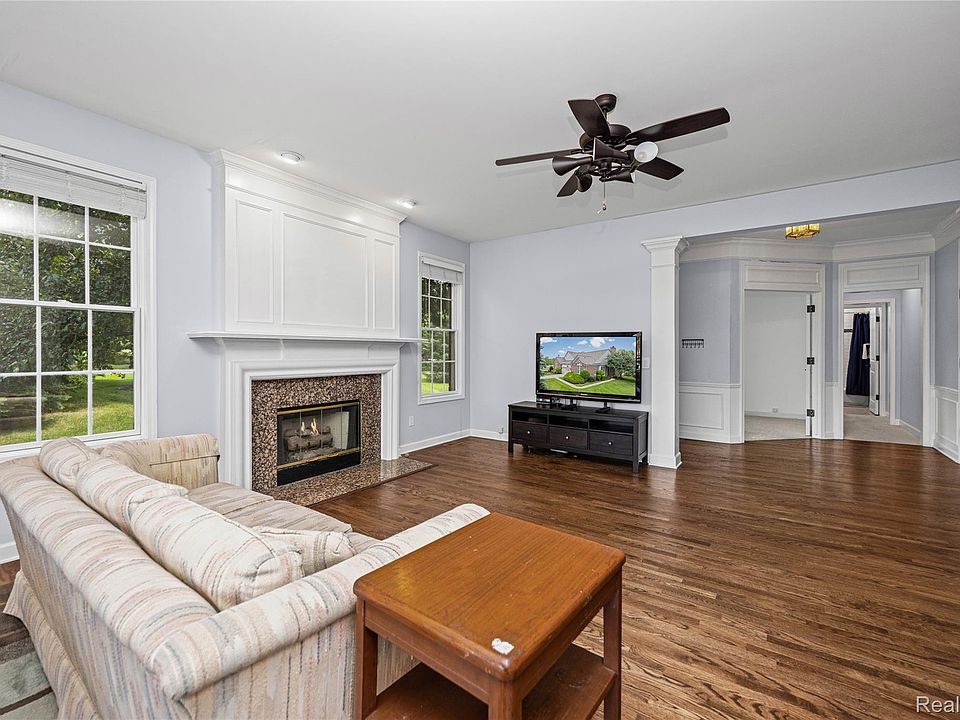 44562 Aspen Ridge Dr, photo 13