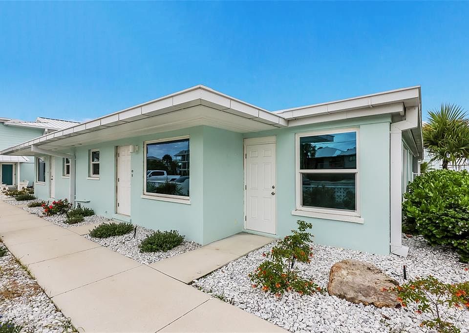 1st image of 320 Gulf Blvd #1A