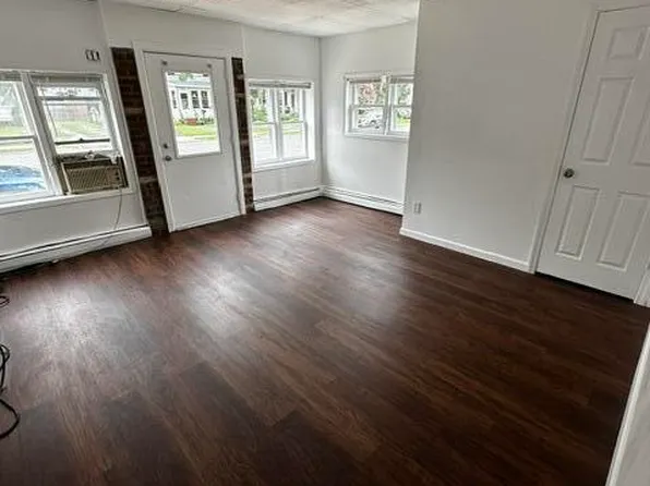 91 Broadway #B, Keyport, NJ 07735