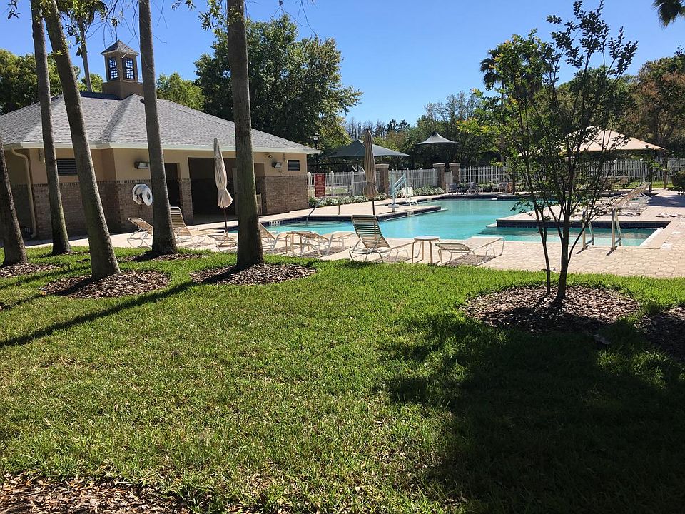 2nd image of 8203 Stockton Way