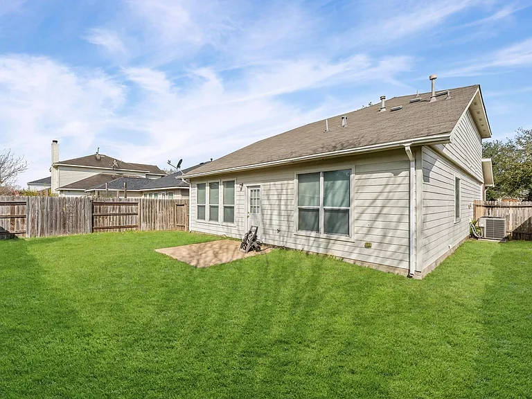 19627 Brisbane Meadows Ct — Photo 2