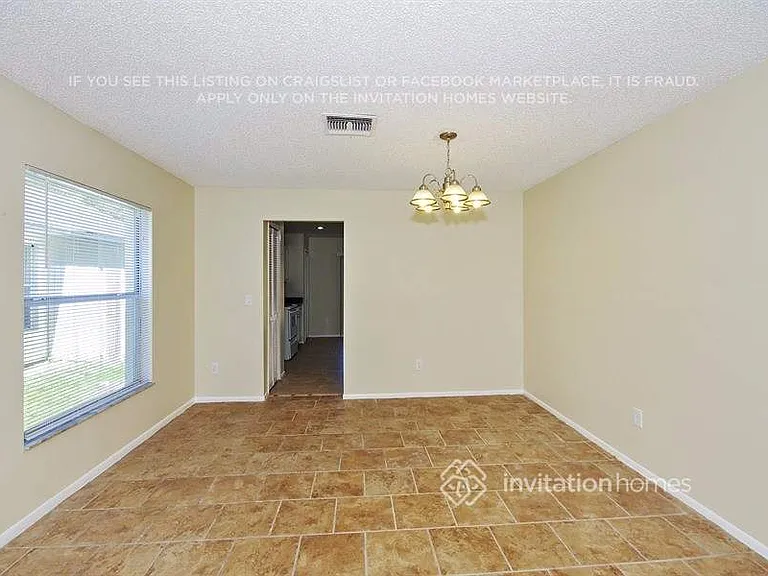 97 Lancer Oak Dr — Photo 5