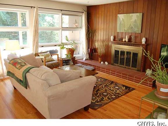 5th image of 110 Windham Dr