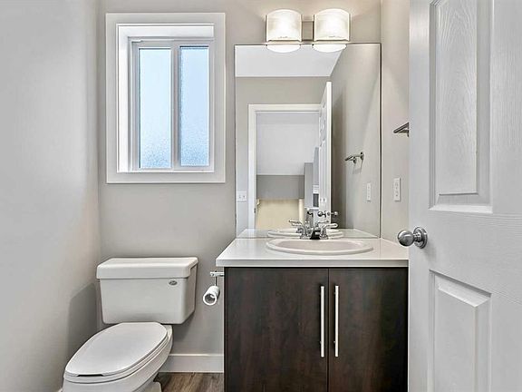 5th image of 183 E Everglen Rise SW