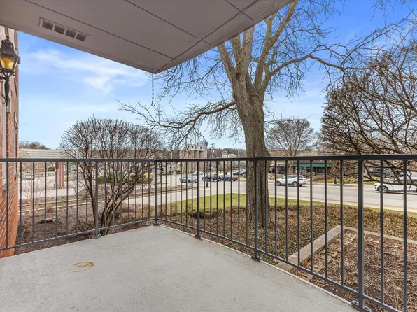13335 Watertown Plank ROAD #105, Elm Grove, WI 53122