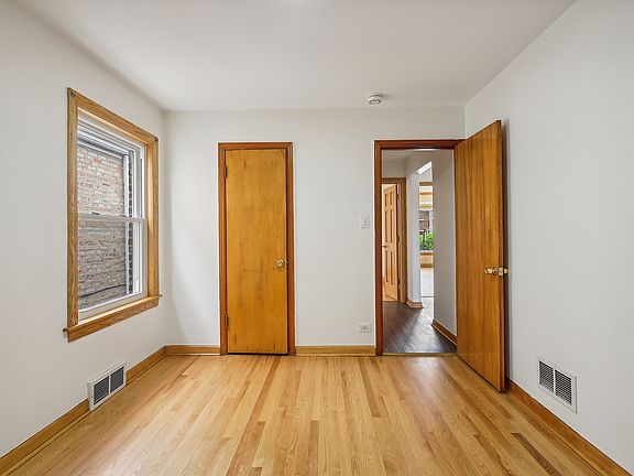 5th image of 5228 S Lockwood Ave