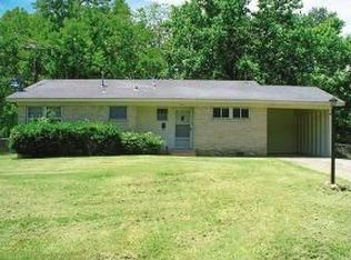1104 Richard St, Hot Springs, AR 71913