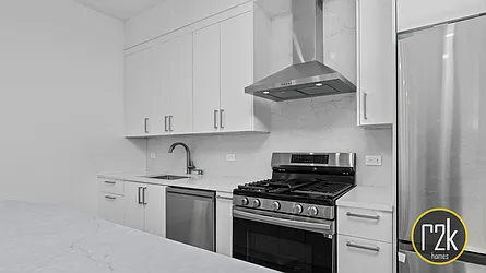 Rented by Realty 2000 Corp