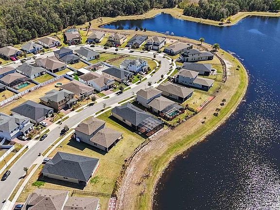 5th image of 3100 Crispin Cir