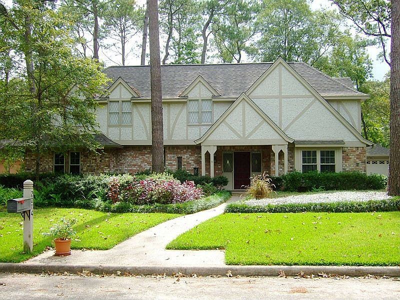 2nd image of 2014 Seven Oaks Dr