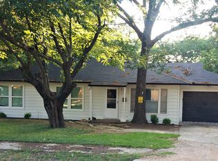 1839 Cottonwood Rd, Carrollton, TX 75006