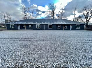412 S Court St, Seymour, MO 65746