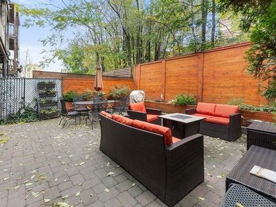 117 Falcon St UNIT 3, East Boston, MA, 02128