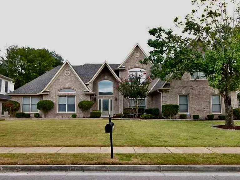 4726 White Pass Dr — Photo 1