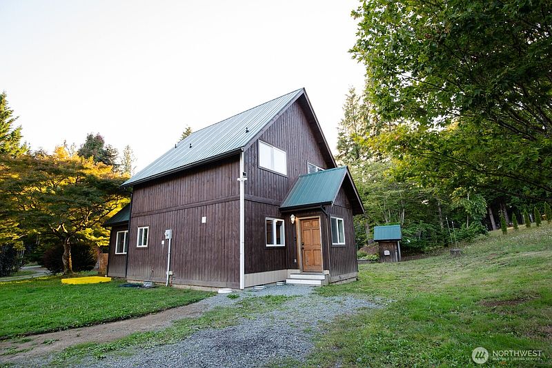 4th image of 32815 138th street SE