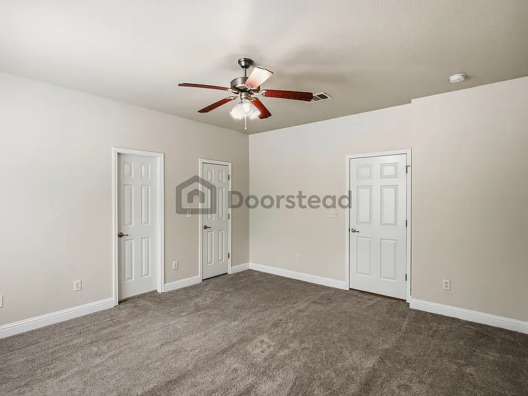 4803 Pecan Springs Rd #B — Photo 10